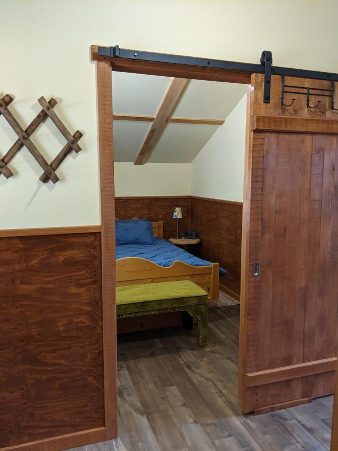 Tschurtschenthaler Lodge Голден Экстерьер фото